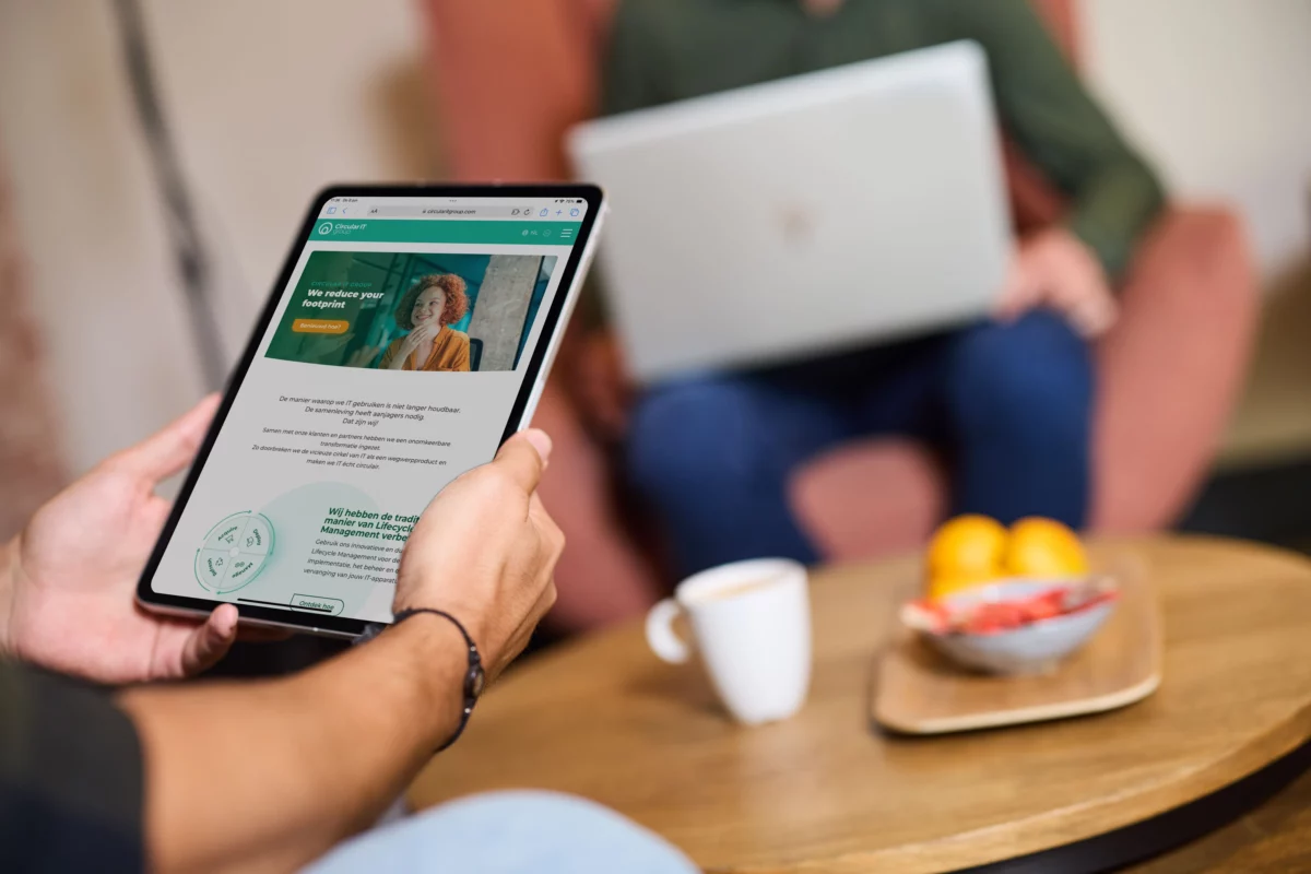 laptops,
                                            tablets, and mobiles- Device as a Service