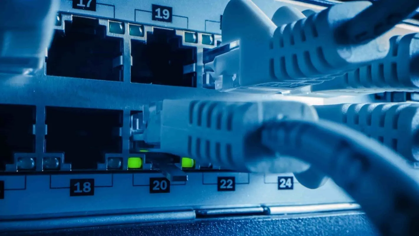 Networking -
                                            Switches circular it group